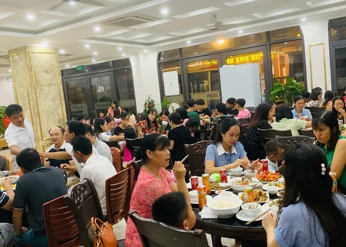 Khách sạn Golden Sea 3*