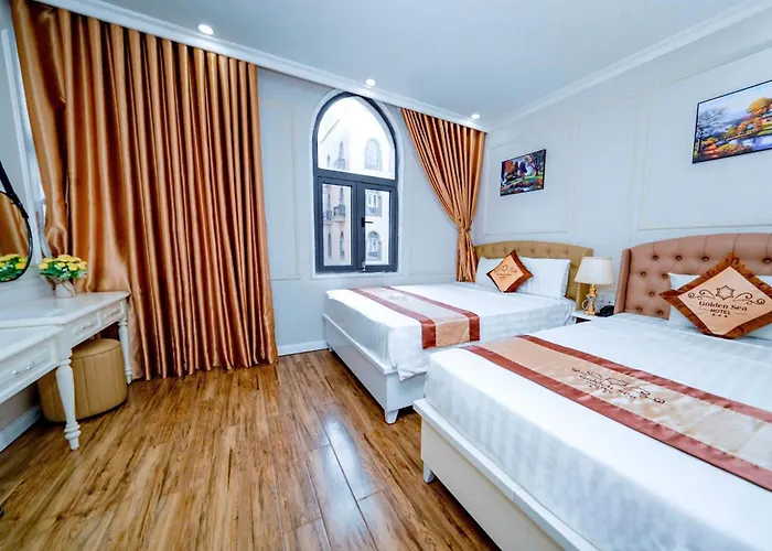 Khách sạn Golden Sea