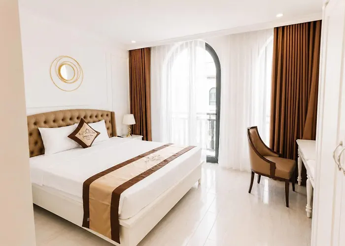 Golden Sea Khách sạn 3*